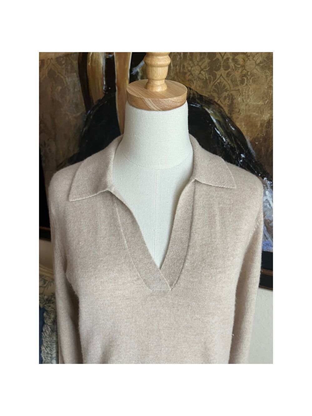 Women's Kinross Cashmere Beige V-Neck Sweater L